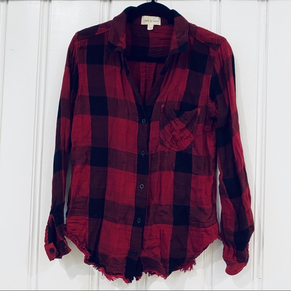 cloth & stone Tops - Cloth & Stone Buffalo Plaid Shirt